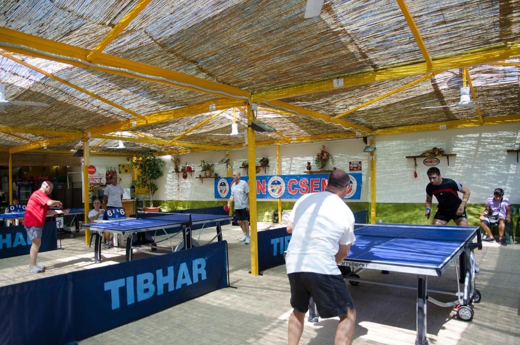 Kamemi Village & Camping Ribera Luaran gambar
