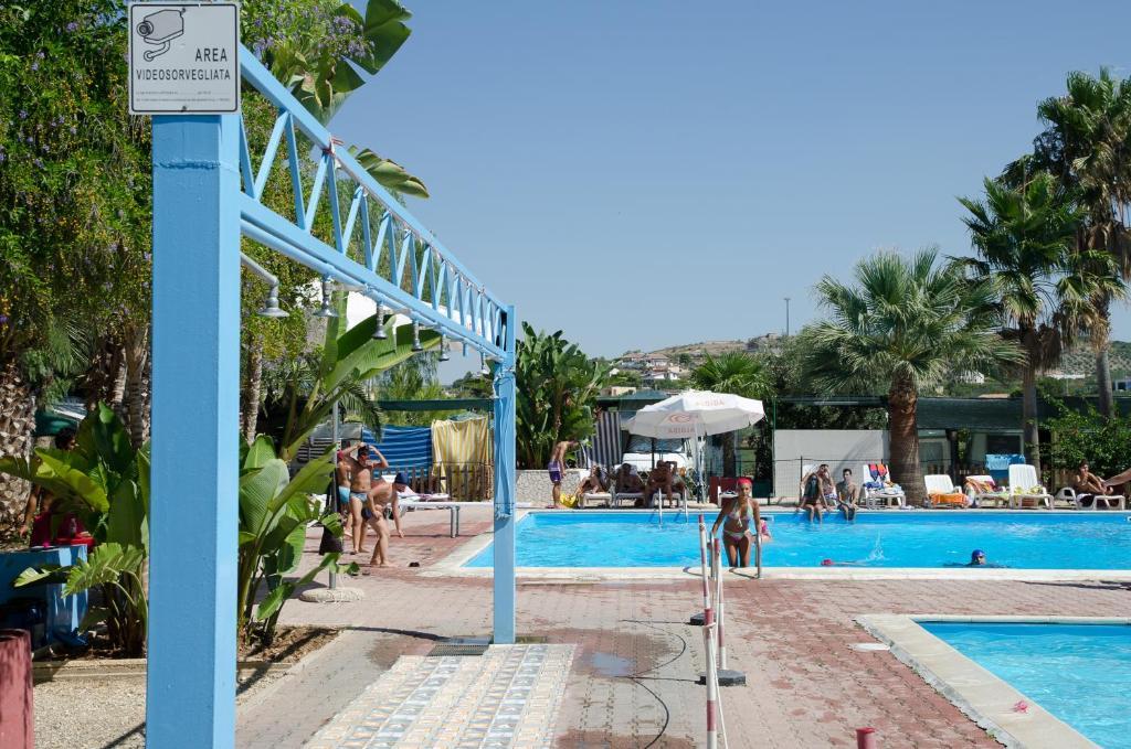 Kamemi Village & Camping Ribera Luaran gambar