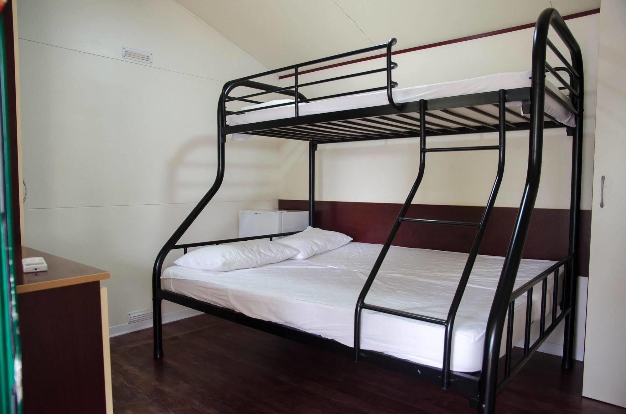 Kamemi Village & Camping Ribera Luaran gambar