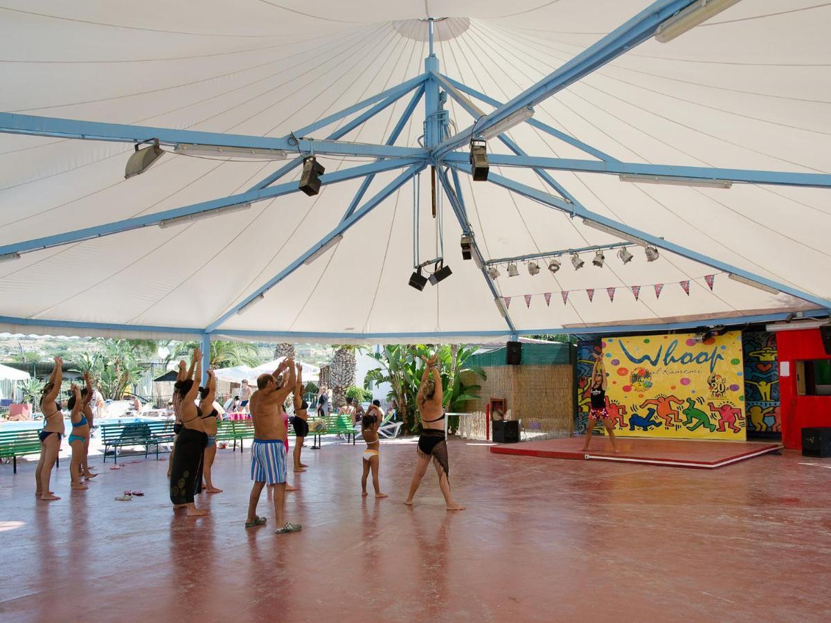 Kamemi Village & Camping Ribera Luaran gambar